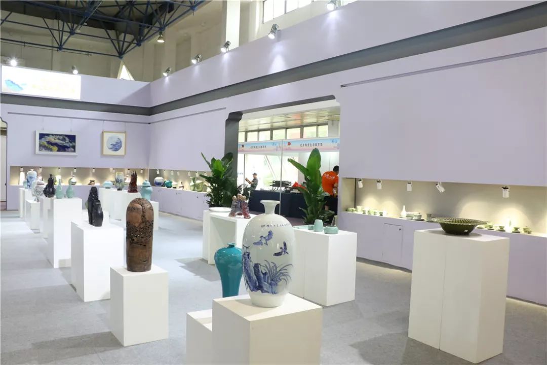 2019中國國際精品陶瓷展正式開幕，“瓷”情“瓷”景動(dòng)京城